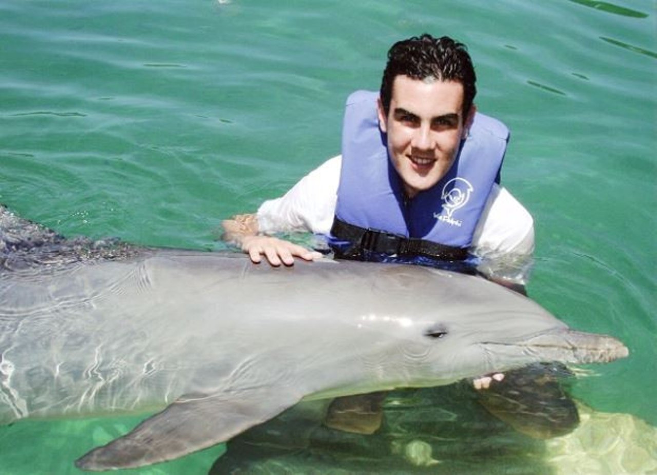 The Whale Heritage Sites certification programme was established by the World Cetacean Alliance and is currently run in partnership with World Animal Protection. Pictured - Ben Williamson, US Programs Director visits Dana Point whale heritage site. Credit Line: World Animal Protection