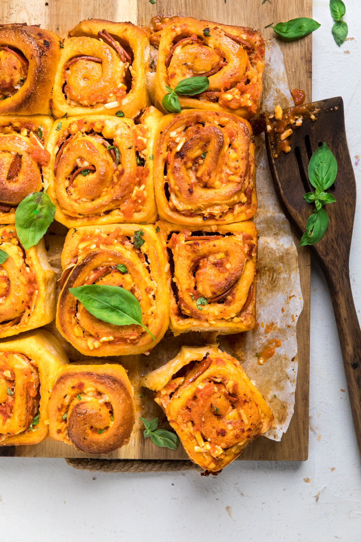 Vegan pepperoni pizza rolls